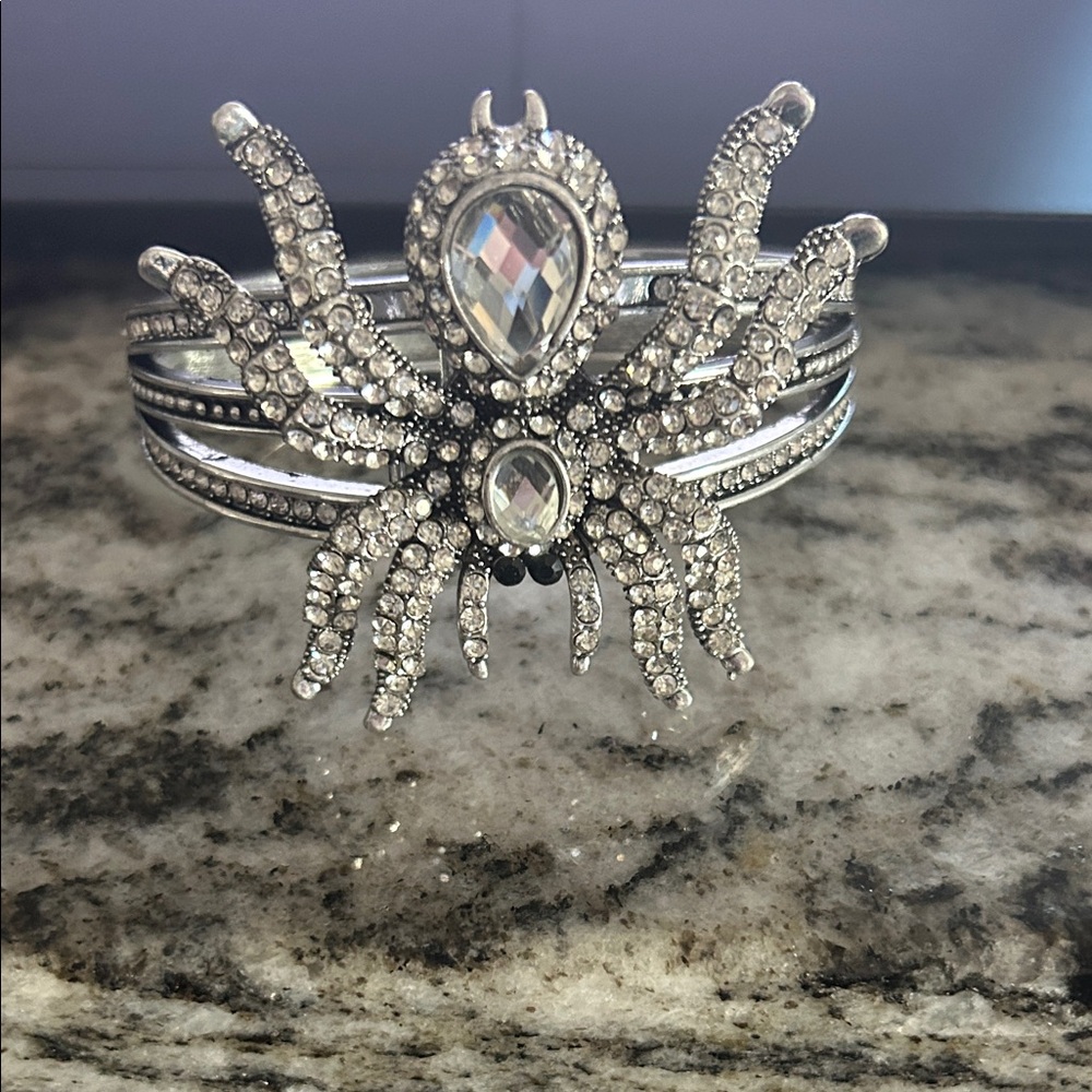 Sparkling Spider Cuff Bracelet